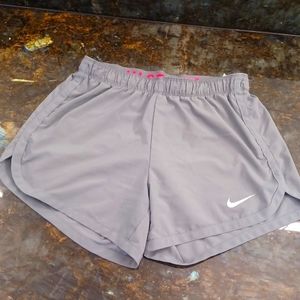 NIKE Drifit Runner Shorts